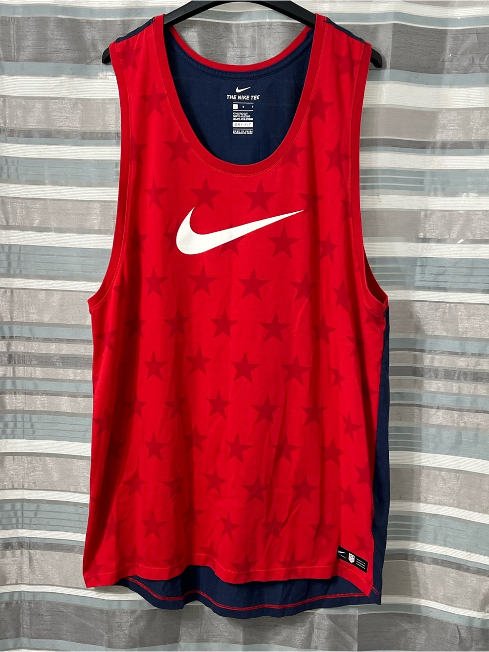 Nike Men’s Red Star Print Team USA Tank Top